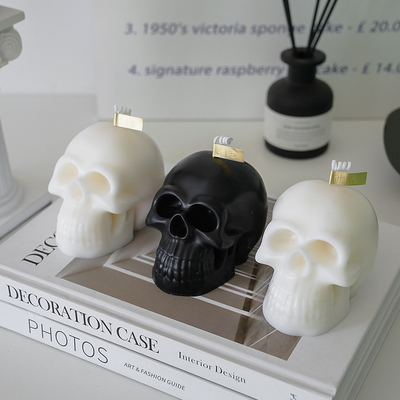 Grosir Halloween Home Decor Wewangian Private Label Kebaruan Tengkorak Berbentuk Lilin Kedelai Beraroma Kerajinan Lilin