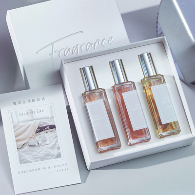 Fresh Collection Pengharum Ruangan Pengharum Ruangan Semprot Kotak Hadiah 30ml 3pcs