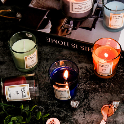 AROMA RUMAH Mewah Private Label Kustom Aromaterapi Nordic INS Wangi Scented Soy Wax Bening Jar Lilin dengan Kotak Hadiah