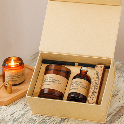 AROMA RUMAH Mewah Kustom Private Label Aromaterapi Lilin Lilin Beraroma Reed Diffusers Gift Set Dengan Pallet Kayu M