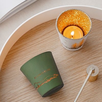 Hijau Putih Hollow Out Silhouette Cup Jar Soy Wax Tealight Lilin Beraroma