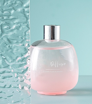 Keren Musim Panas Gelembung Botol Kaca Sliver Tutup Fiber Stick Reed Diffuser Set Minyak Esensial