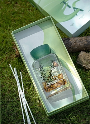 140ml Minyak Atsiri Resin Tutup Set Tas Aroma Segar Reed Diffuser Dengan Bunga Mawar