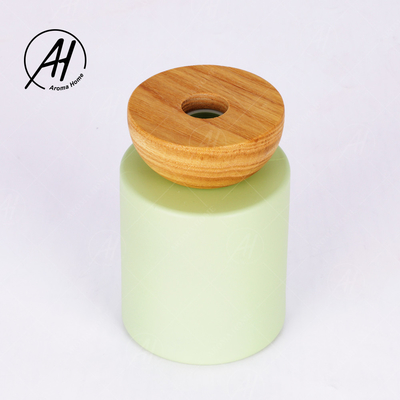 Kado Rumah Botol Kaca Hijau Reed Diffuser 150ml Batang Rotan Putih
