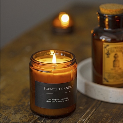Amber Glass Soy Wax Jar Beraroma Lilin Kedelai Warna Coklat 180g