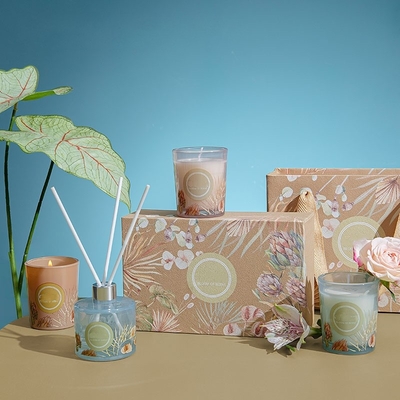 Pesta Pernikahan Warna-warni Biji Pinus Reed Diffuser Scented Candle Jar Gift Set 60g 50ml