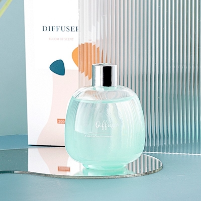 Ruang Bunga Mawar Botol Kaca Minyak Aromatik Tongkat Reed Diffuser Untuk Rumah