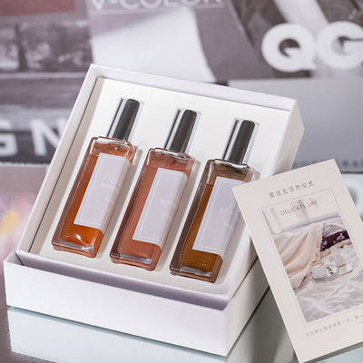 ODM Private Label Aromaterapi Minyak Esensial Kamar Semprot 30ml Dengan Tutup Sliver