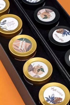 Aroma Beraroma Woodwick Tin Can Lilin Emas Hitam Untuk Perjalanan